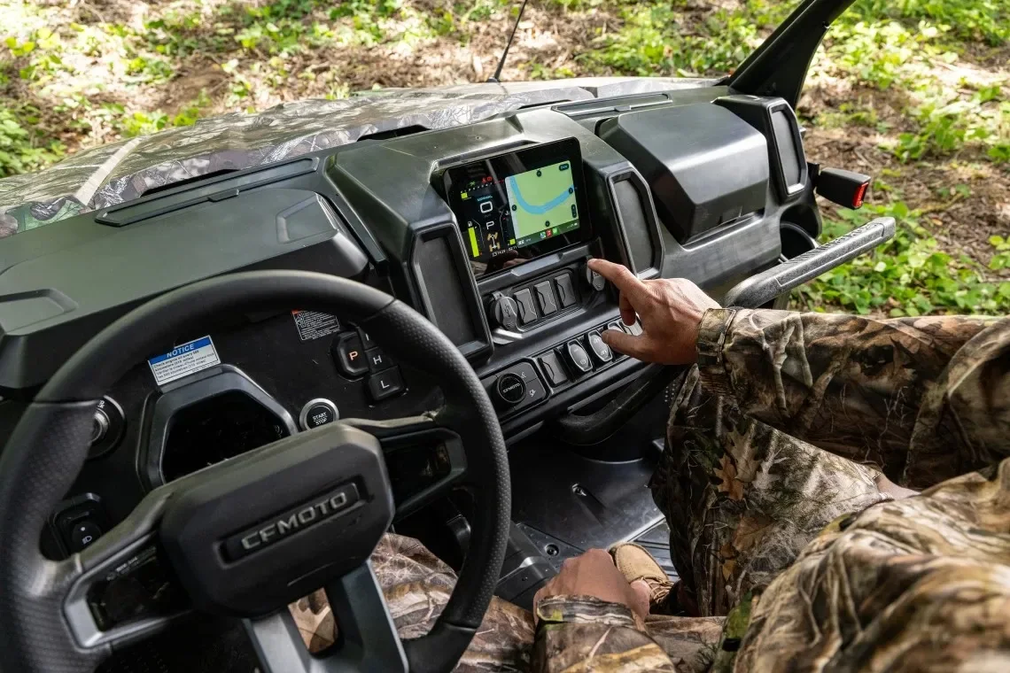 U10 XL PRO — E-SHIFT və ağıllı kokpit