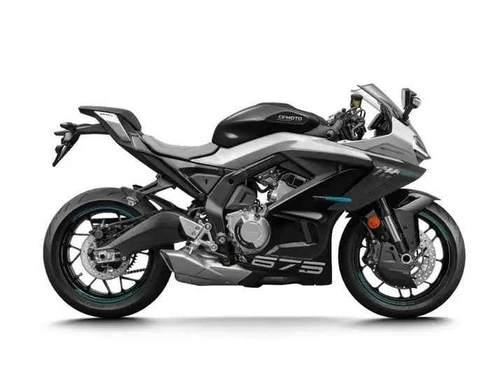 675SR-R rəsmi foto
